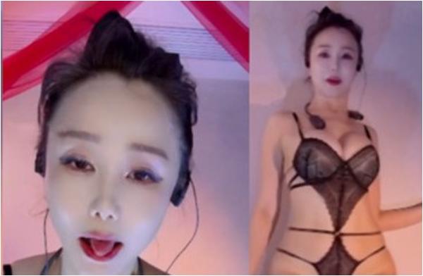 X站珍珍老师付费群定制情.趣丁字热舞视频4V 33分