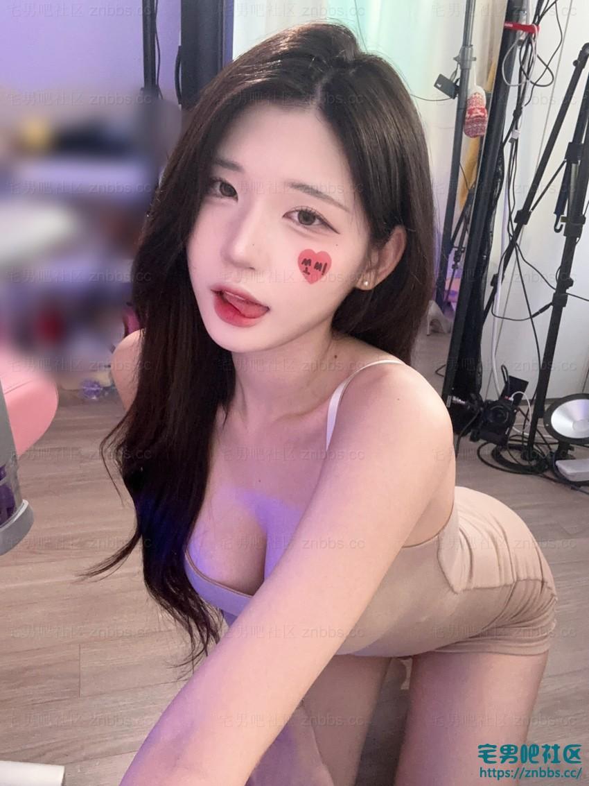 韩国BJ麋鹿(golaniyule0) 粉丝打赏自拍含gif动图合集 【818P/2.87G】